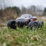 RC auto Q901, 1:16 2.4G 4CH 52km/h - červené